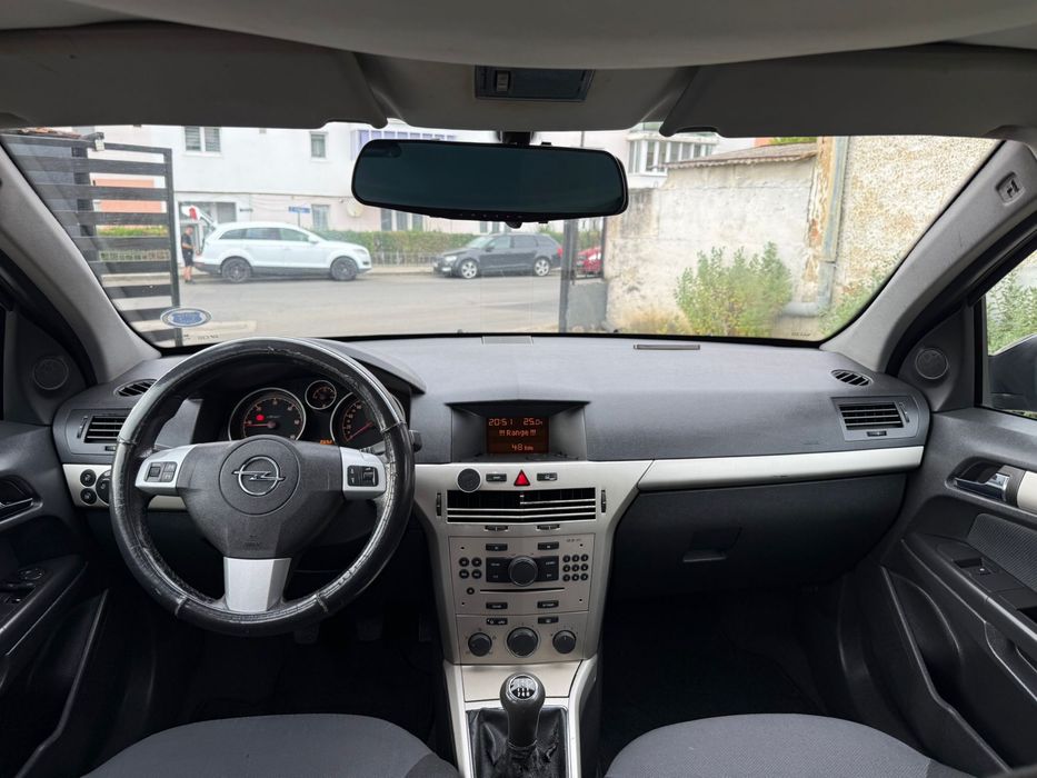 Vand Opel Astra 2009