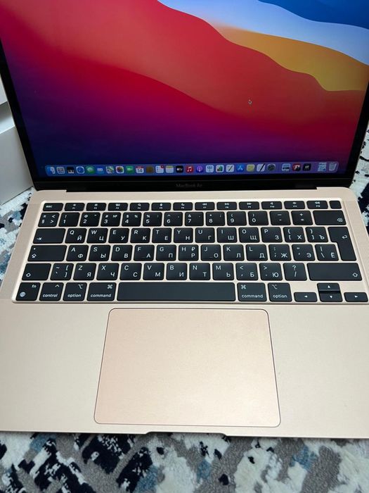 Ноутбук Macbook air 13