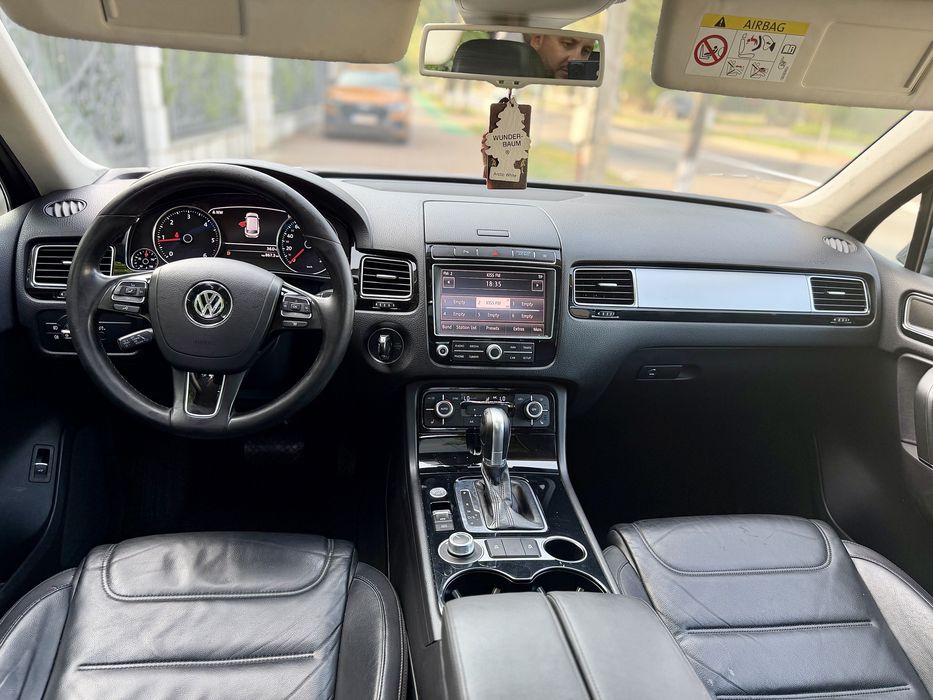 • Vw Touareg 2016 Facelift • 3.0 Diesel 262 cp / Exclusive • Parc Auto / Rate / Garantie •