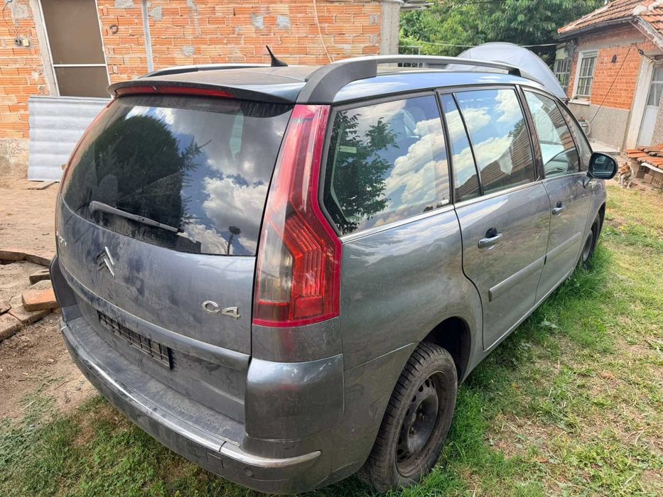 Citroën C4 Grand Picasso 2007 г. — Продава се ЦЯЛА за ЧАСТИ