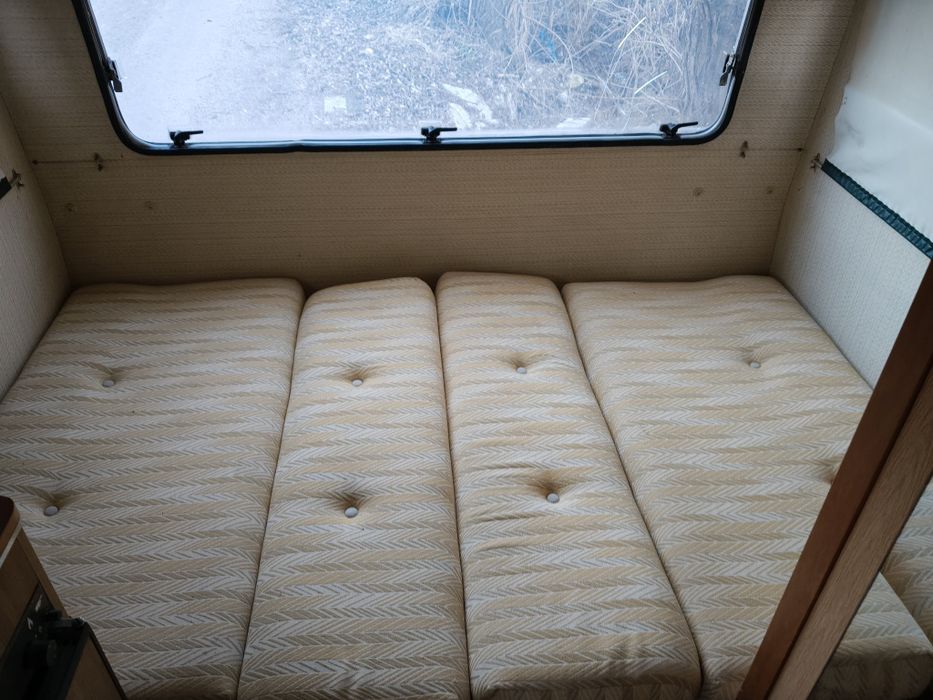 Rulota cat B recent adusa Italia