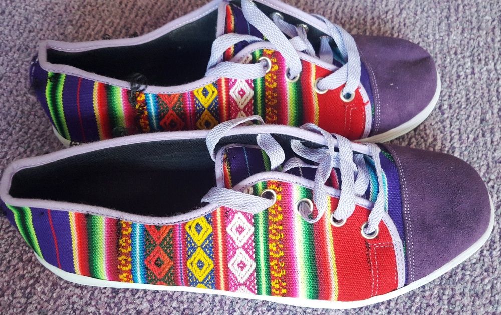 Tenisi hippy model peruan, adusi din Peru, noi, marimea 42-42.5