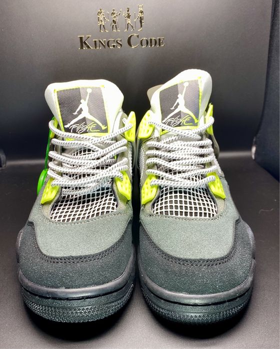 Air Jordan 4 Retro SE neon sneakers Bucuresti Sectorul 2 • OLX.ro