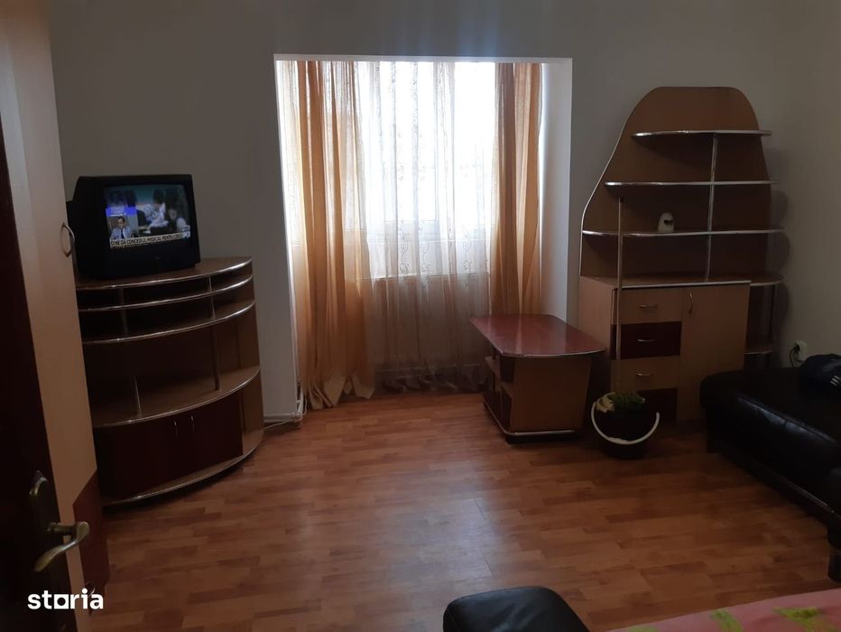 Apartament 2 camere Zamca de inchiriat.