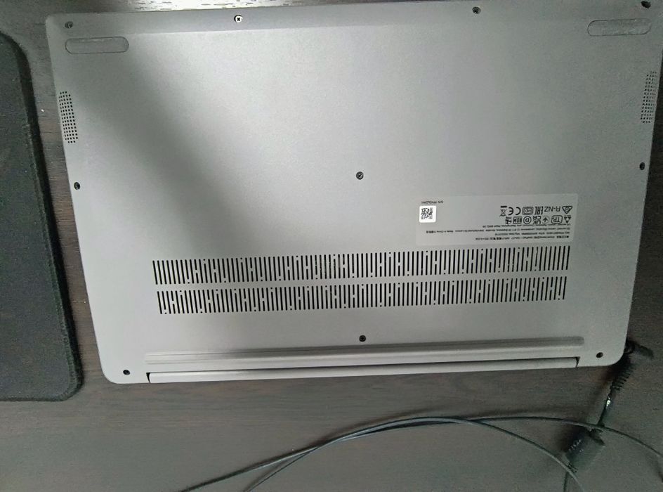 (super negociabil)URGENT Lenovo IdeaPad 1