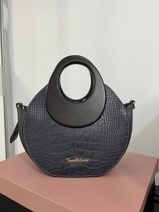 Продам кожанную сумку