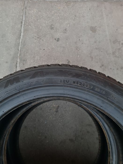 Нови зимни гуми 2 броя MAXXIS Premitra 205 50 R17
