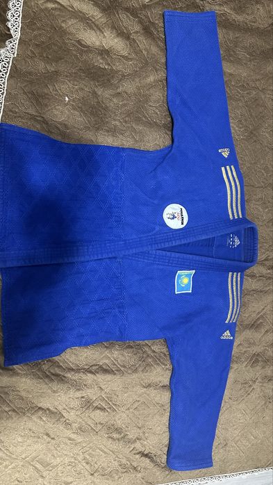 Продаю кимоно ля дзюдо