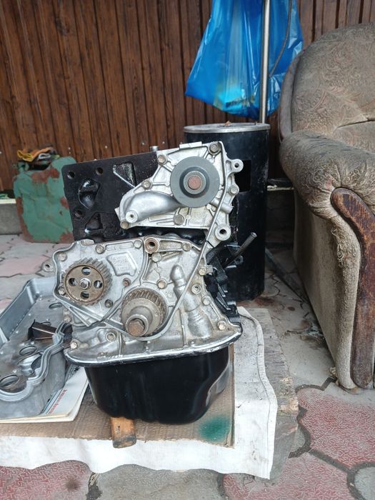 Продаётся двигатель