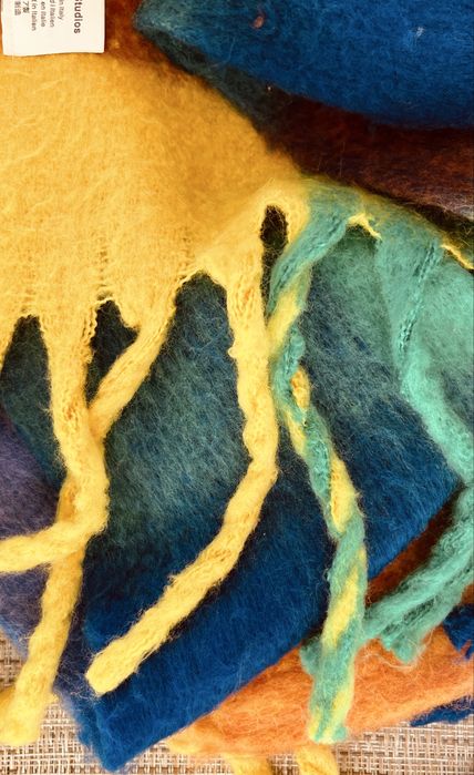 Модна къща Acne Studios дизайнерски шал лукс алпака мохер