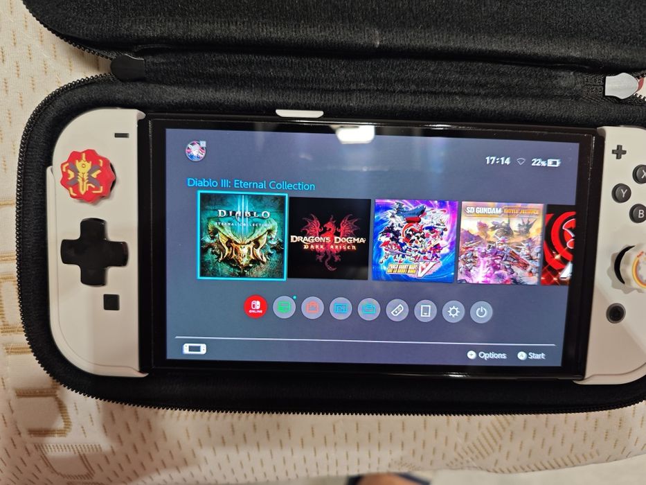 Продавам - Nintendo Switch Oled White
