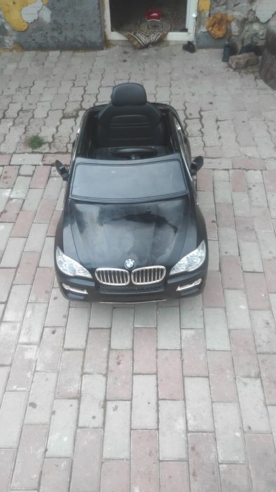 Foarte frumos mașinuță