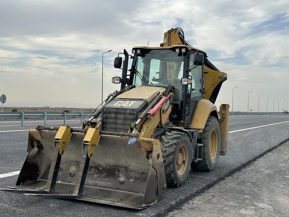 De Inchiriat Buldoexcavator