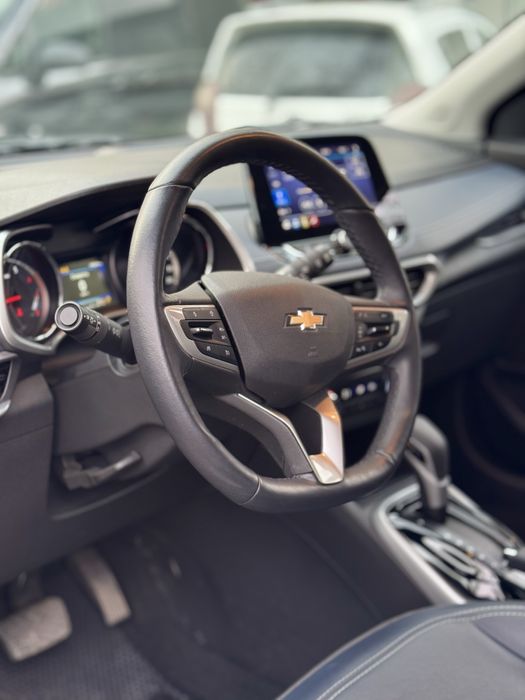 Tracker 2 Premier Plus full