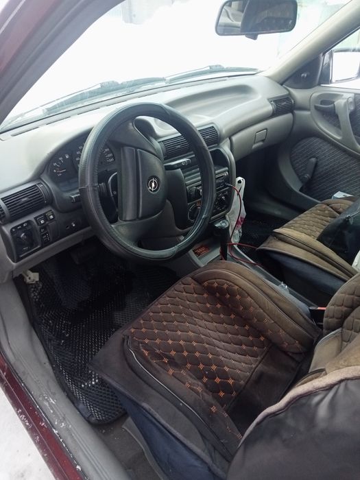 Продаю Опель Астра