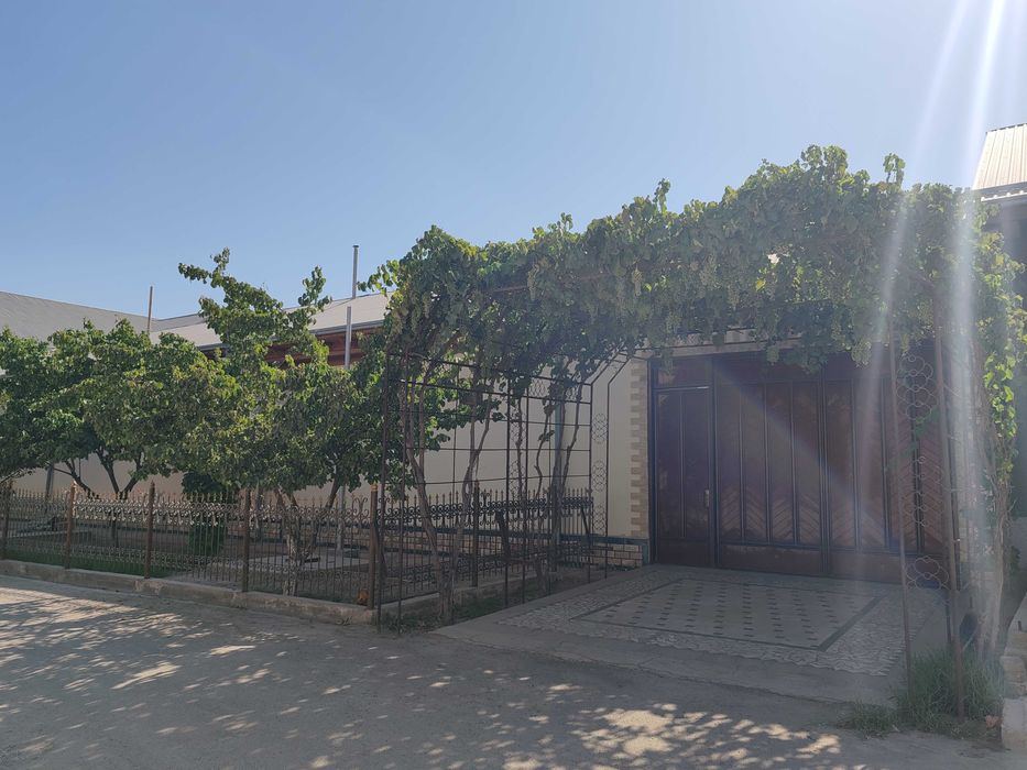 СРОЧНО !!! Ховли сотилади. 12 сотих, 2 кават