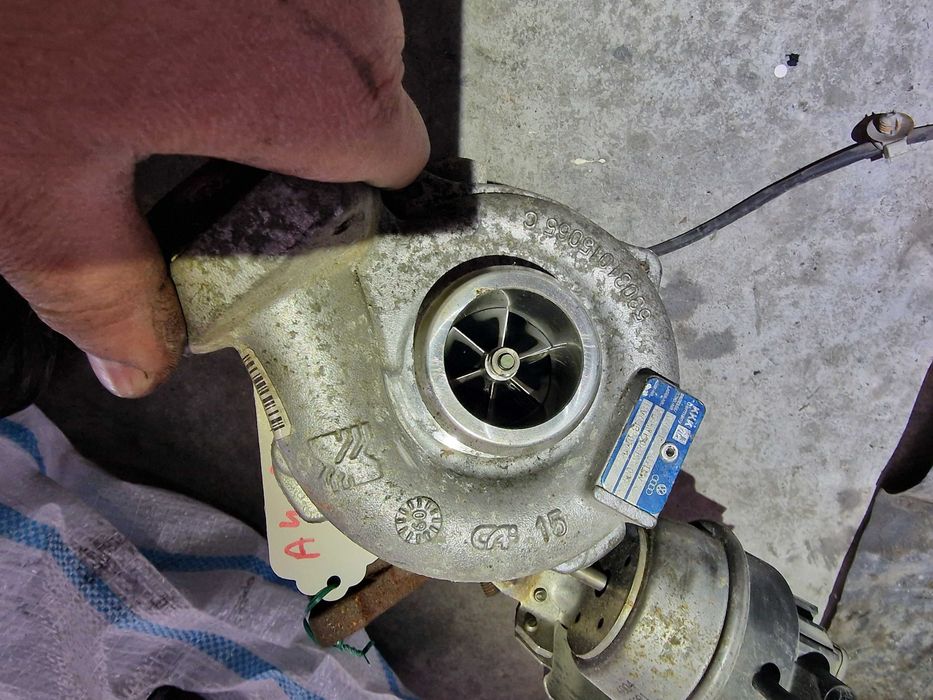 Turbo Turbina Audi A4 B8 A5 2.0TDI CAGA 140CP Euro 5