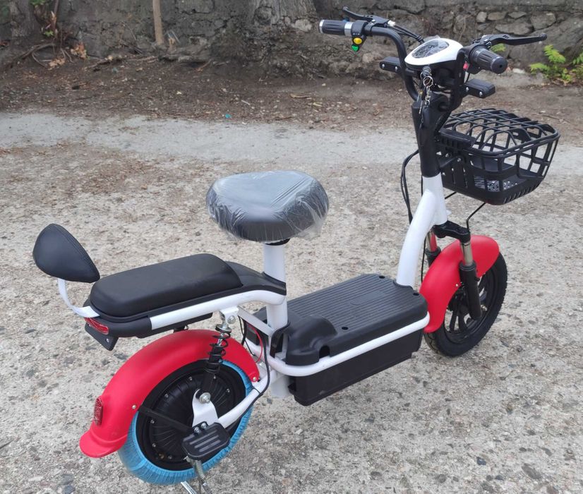 Електрически скутер EcoWay B13, 350W, двуместен, 35 km/h