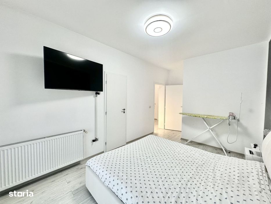 Duplex spatios cu 4 camere | Zid dublu | Panouri fotovoltaice - Mosnit