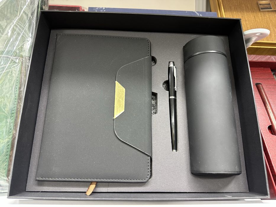 Блакнот набор подарочныйаю / Blaknot nabor so’vg’abop