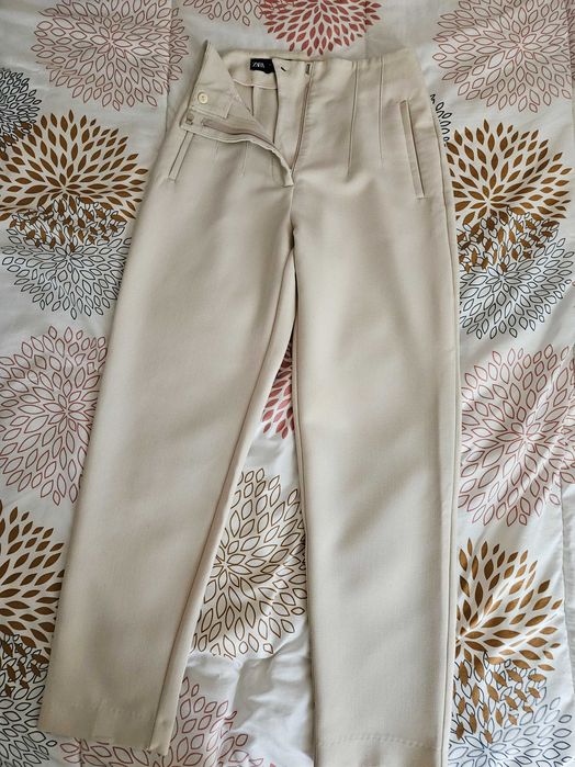 Панталони на Зара С размер