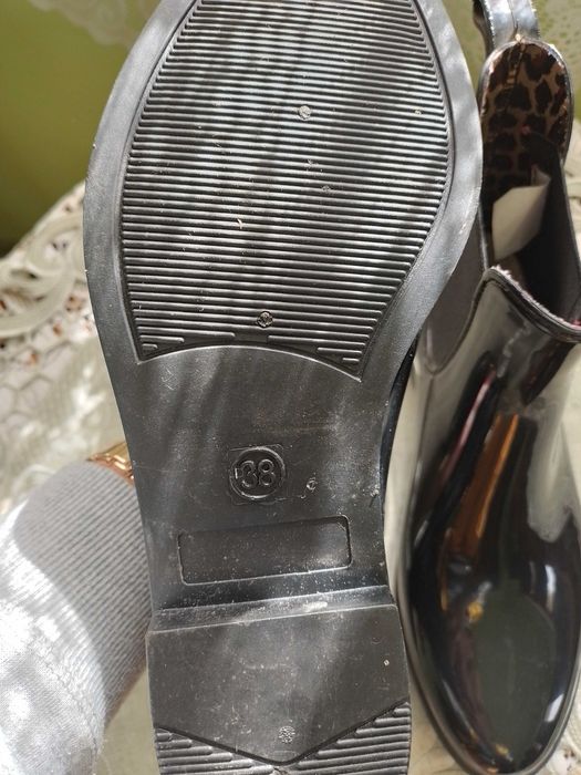 Cizme de guma,marimea 38