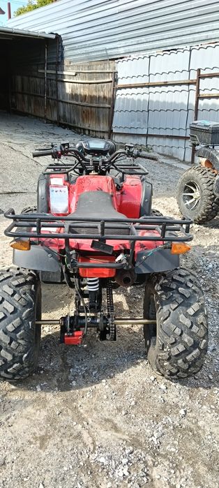 Квадроциклы в отличном состоянии