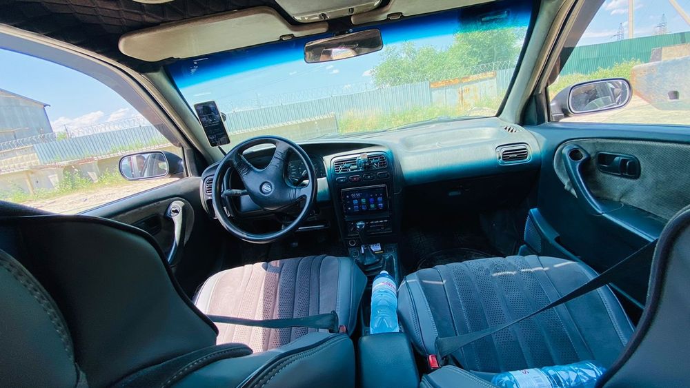 Ниссан    примера