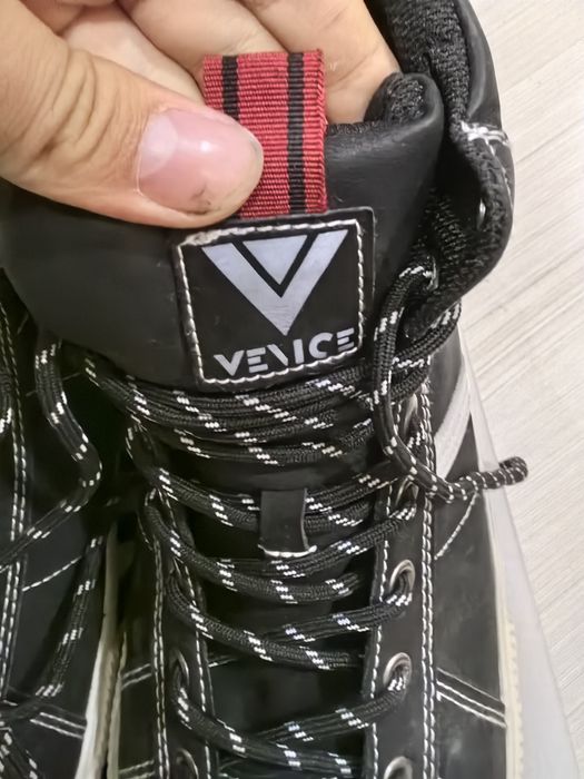 VMCE Високи спортни кецове Размер 45