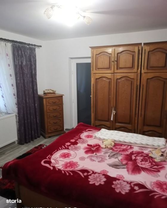 Casă  Tomis 2 | Teren 100 mp | Renovată 2019 | Parcare