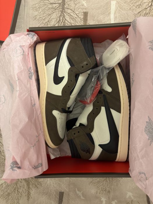 Air Jordan 1 Travis Scott Mocha High