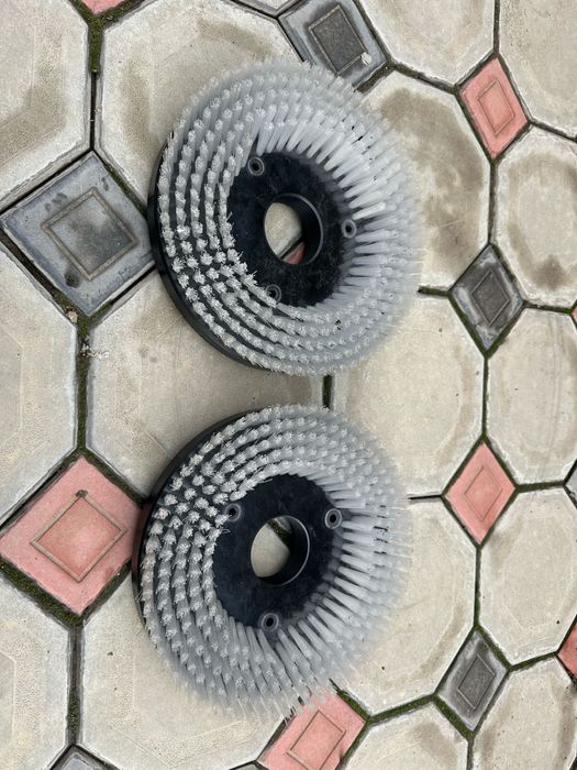 Щетки на Adiatek Ruby 55