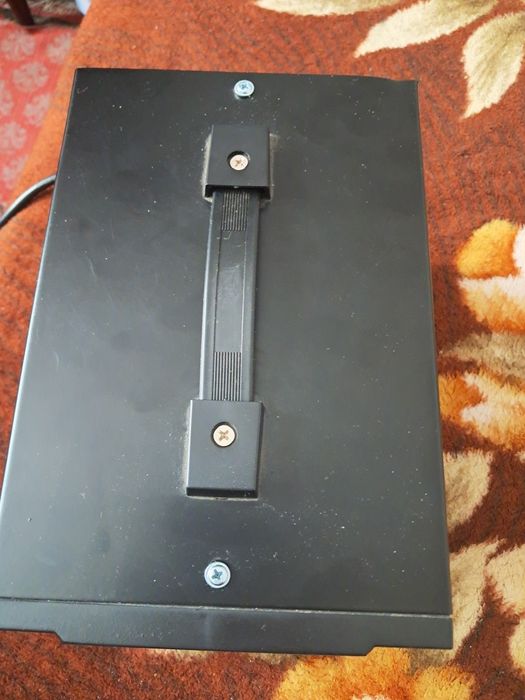 Vând stabilizator de curent!