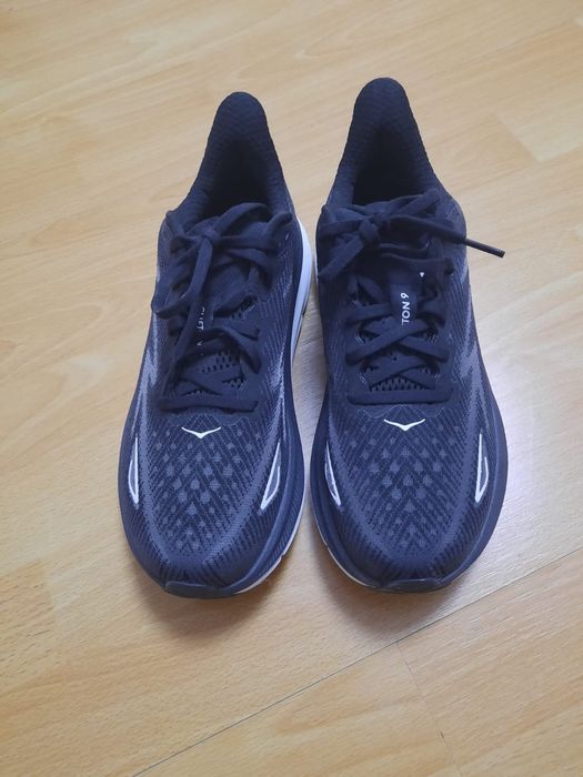 Adidași Hoka noi