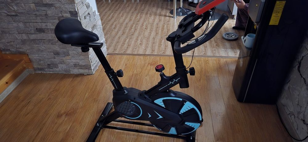 Срочно продаётся велотренажёр