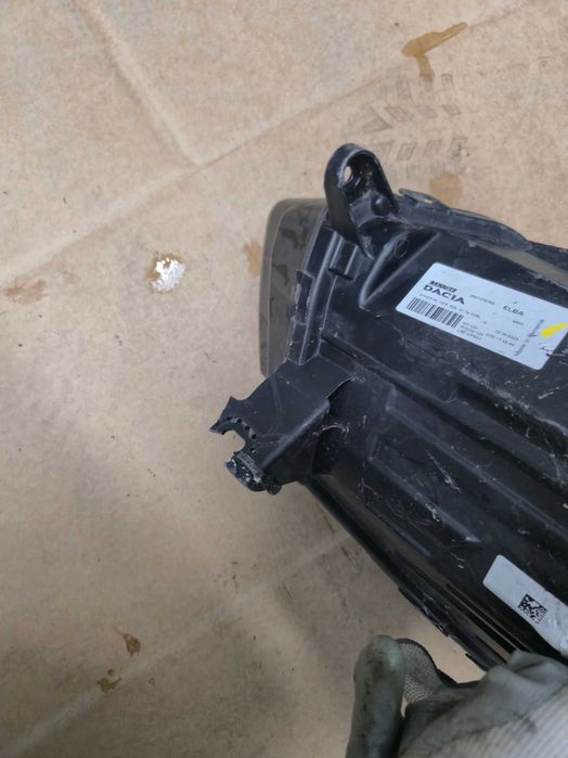 Far Stanga Dreapta full led Dacia Logan 3 Sandero 3 Jogger cod 260107978R  / 260601750R