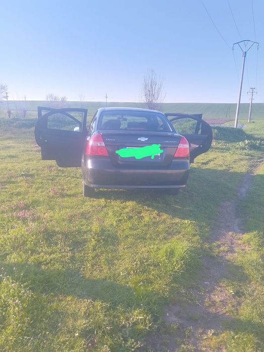 Vând Chevrolet aveo negru,an noiembrie 2007,motor 1.2 benzina