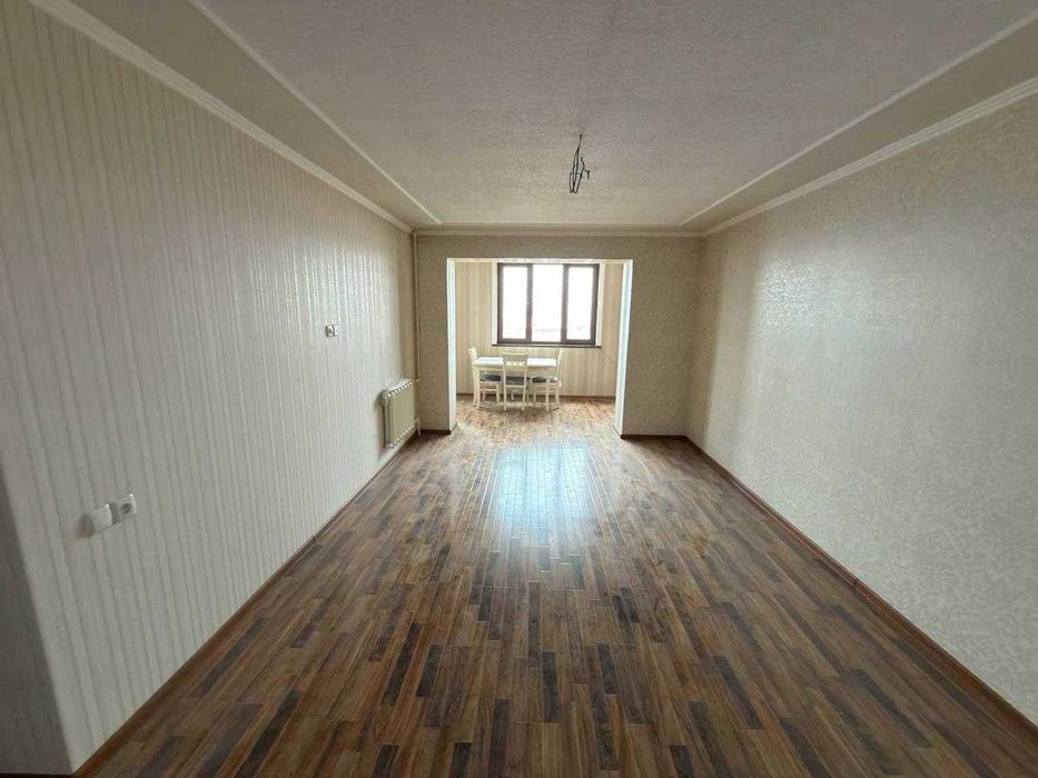 Ак Тепа 2/4/4 Балкон 2 на 6 Кирпичный дом в отличном состоянии Теплая