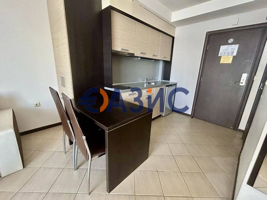 Продава се Едностаен апартамент в к.к. Слънчев бряг - 42 кв.м за 808 €/кв.м - Снимка #3