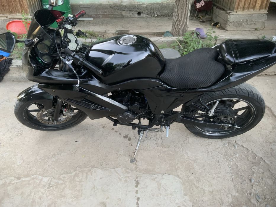 Ducasu 250 cc Sportbik