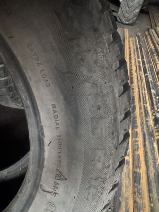 Продам зимние шины