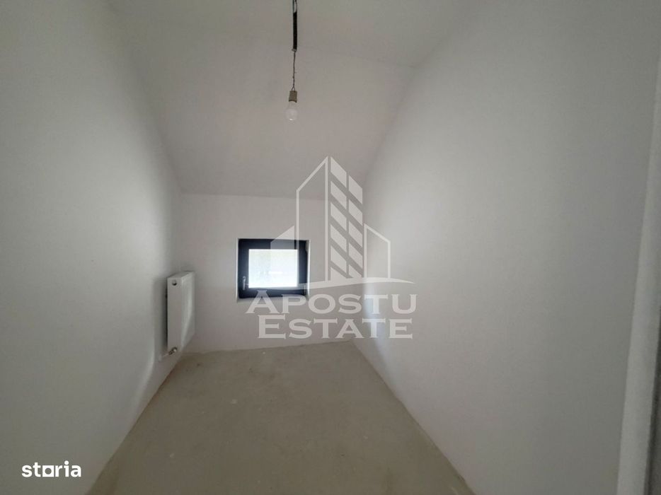 Casa individuala, 5 camere, 465mp teren, in Sanandrei