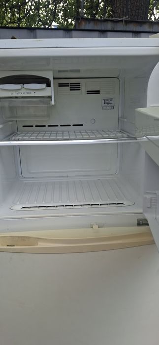 Продам холодильник стиралку и газ плиту