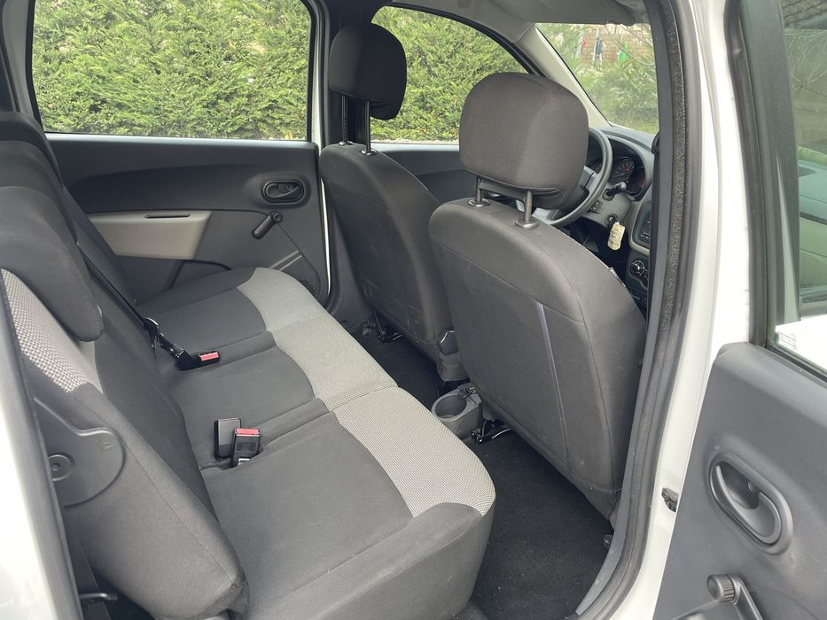 Dacia Lodgy 1.6 benzina 7 locuri