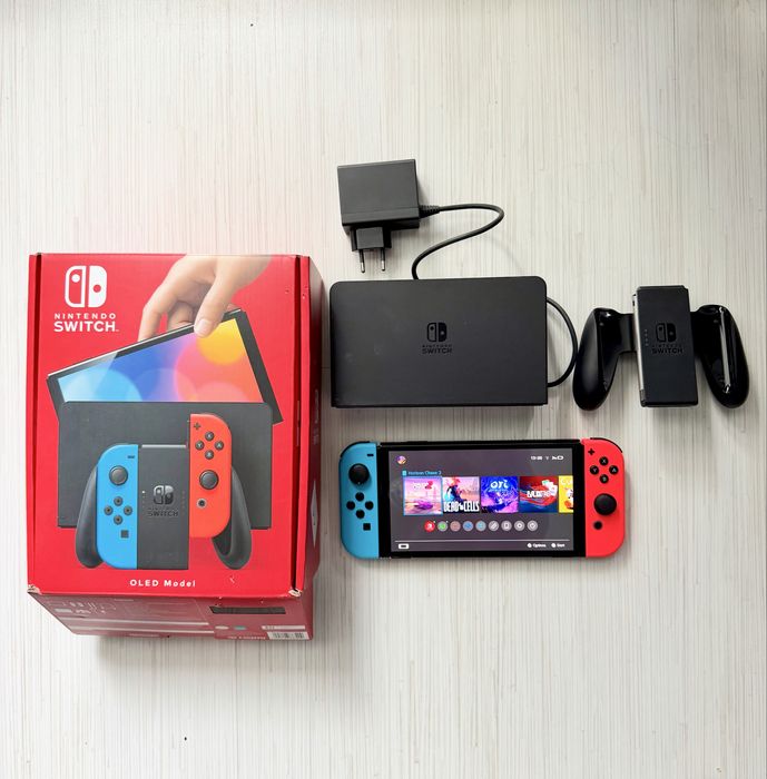 Nintendo Switch OLED Full Box (stare foarte buna)
