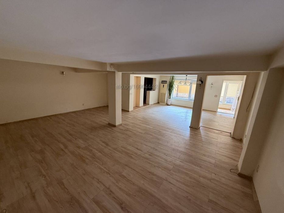 Продава се Етаж от къща в Поморие - 120 кв.м за 1050 €/кв.м - Снимка #1