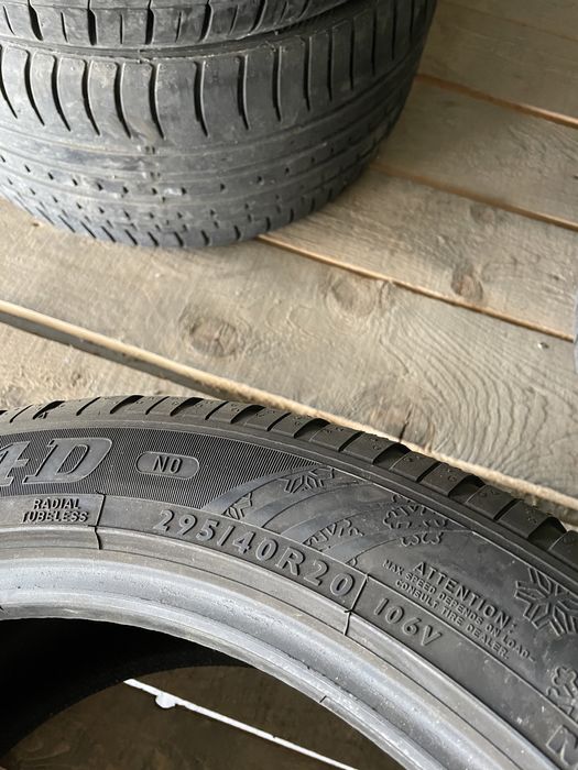 295/40/20 DUNLOP 2бр. 5.5мм