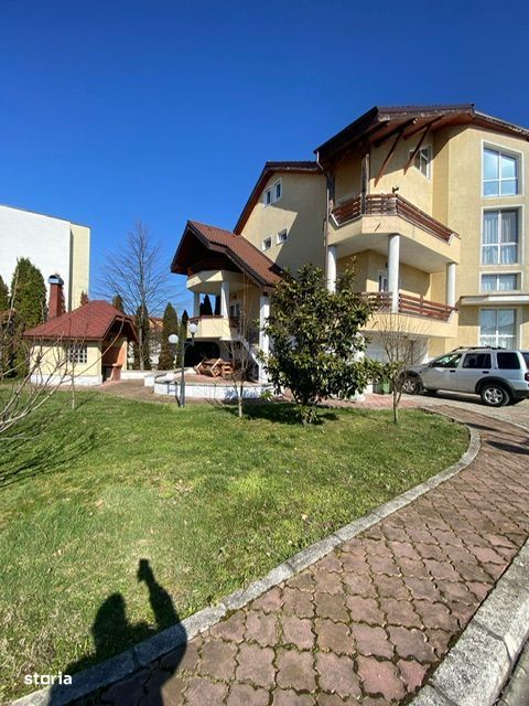 Casa de Vanzare zona Pronto P+E+M cu 10 ari teren