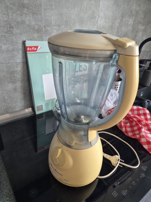 Blender Moulinex cu functie autoclean