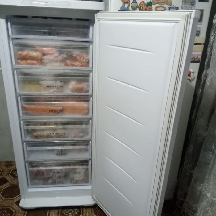 Морозильник Бирюса